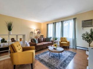 75 S Covert Ave #UPPER1, Elmont, NY 11003
