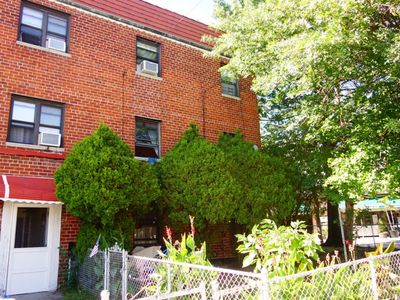 5390 65th Pl, Maspeth, NY, 11378