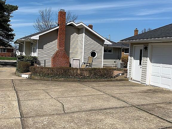 3rd image of 29034 Sherbrook Dr