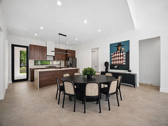4th image of 10943 Mockingbird Pl