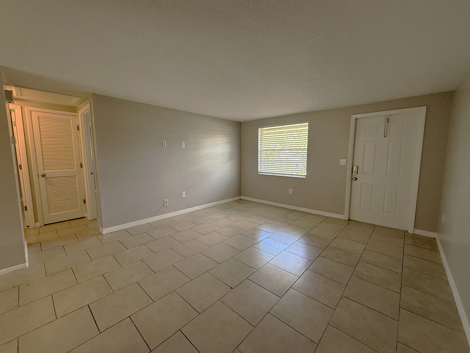 536 Briarwood Road - 1 — Photo 3