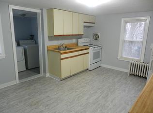 37 Day St APT 2, Newington, CT 06111