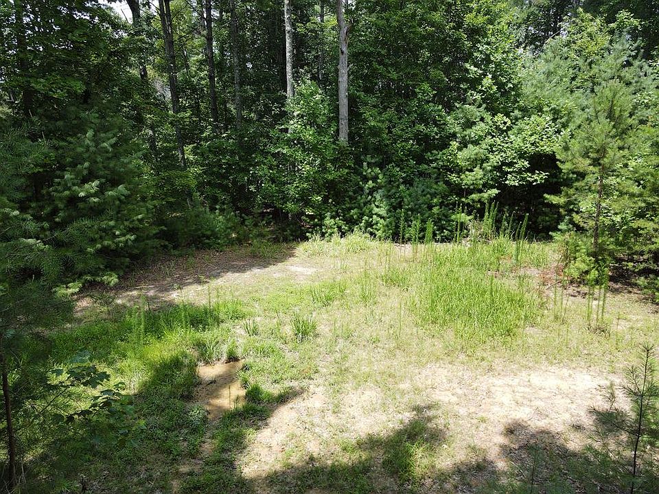1st image of 3 Scouts Overlook Ln
