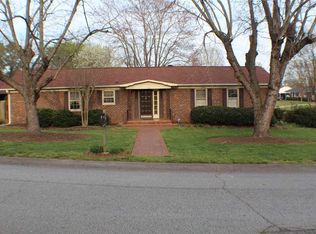 126 Stribling Cir, Spartanburg, SC 29301