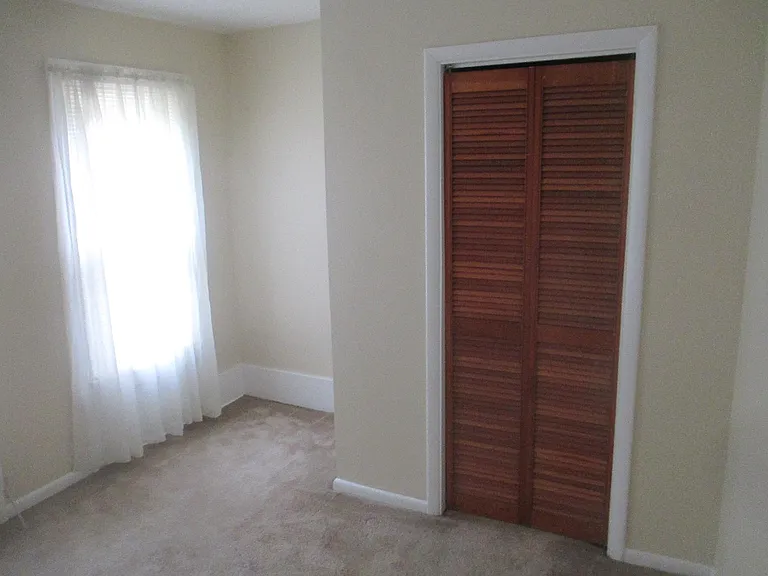 37 Greeley St — Photo 7