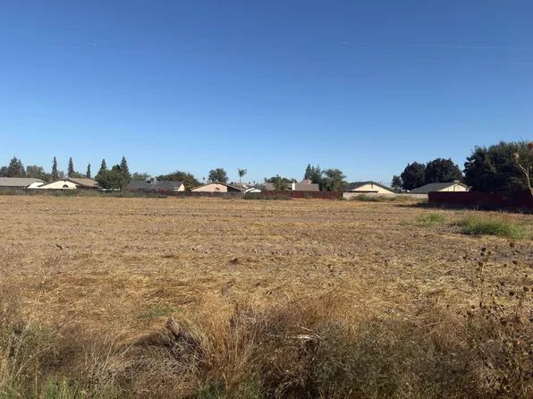 249 S Westwood Street, Porterville, CA 93257
