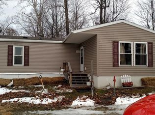 11236 Pemberville Rd, Bradner, OH 43406