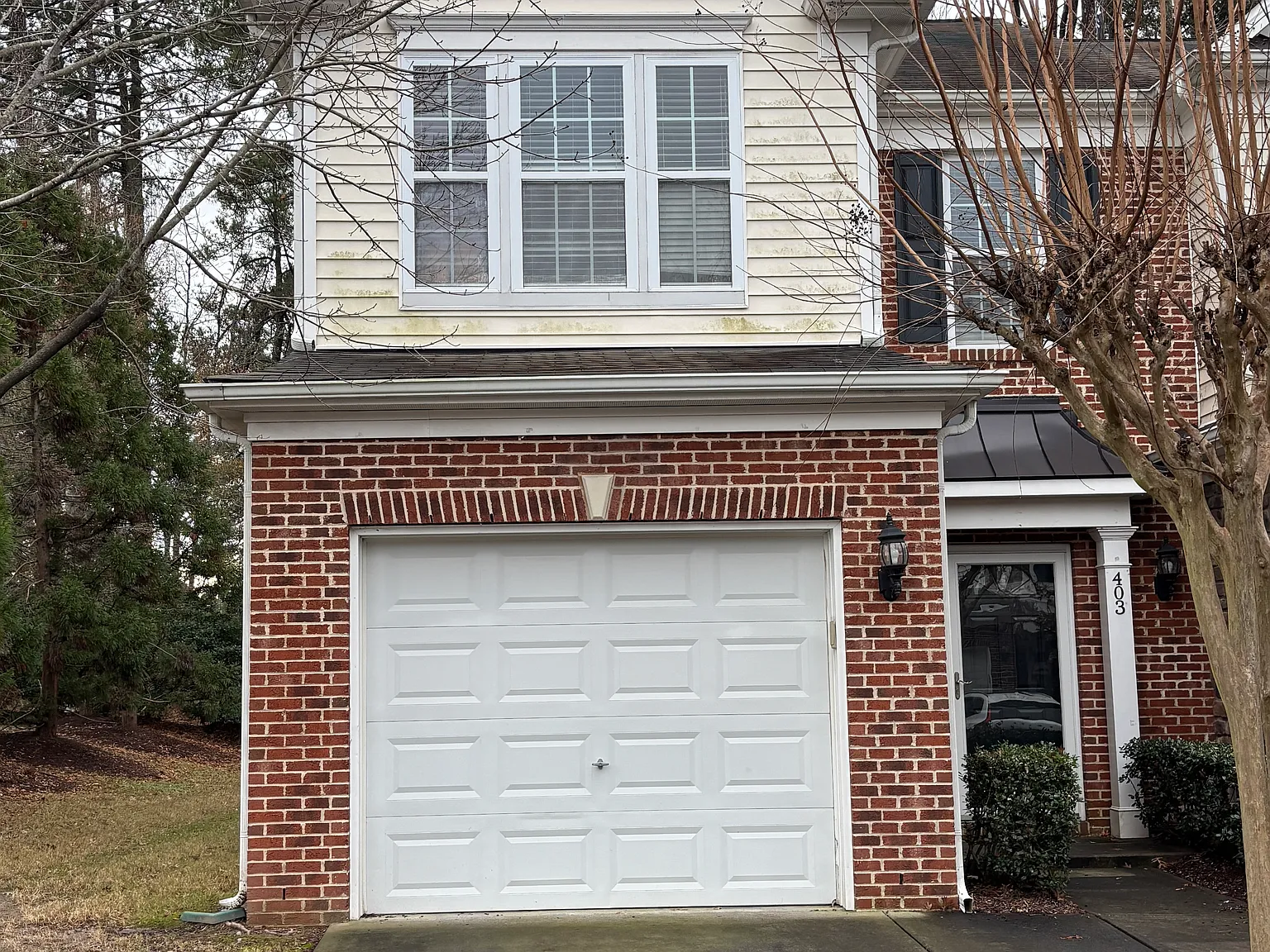 403 Perrault Dr — Photo 1