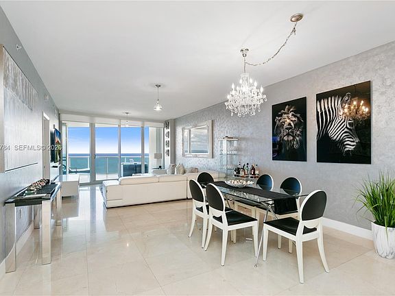 3rd image of 17121 Collins Ave APT 2905