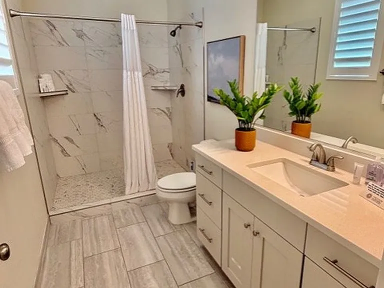 518 E Bailey Ln — Photo 12