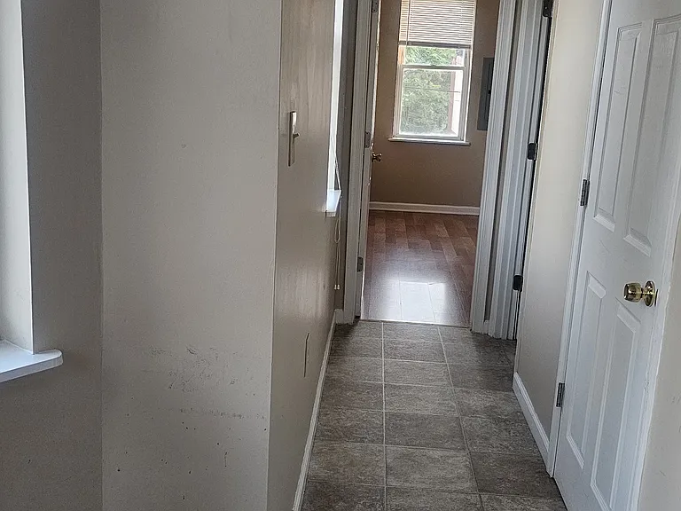 1363 Gorsuch Ave #2 — Photo 8