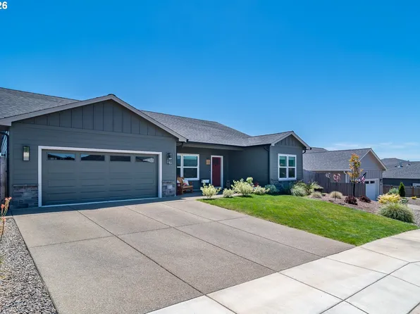 836 Durham Ave, Sutherlin, OR 97479