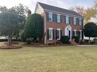1910 Fairfield Dr, Dalton, GA