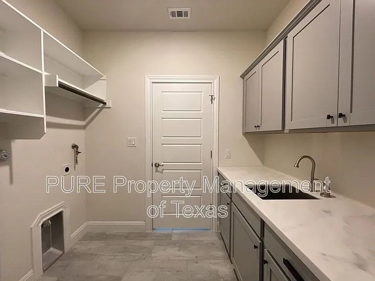 716 Expedition Way — Photo 68