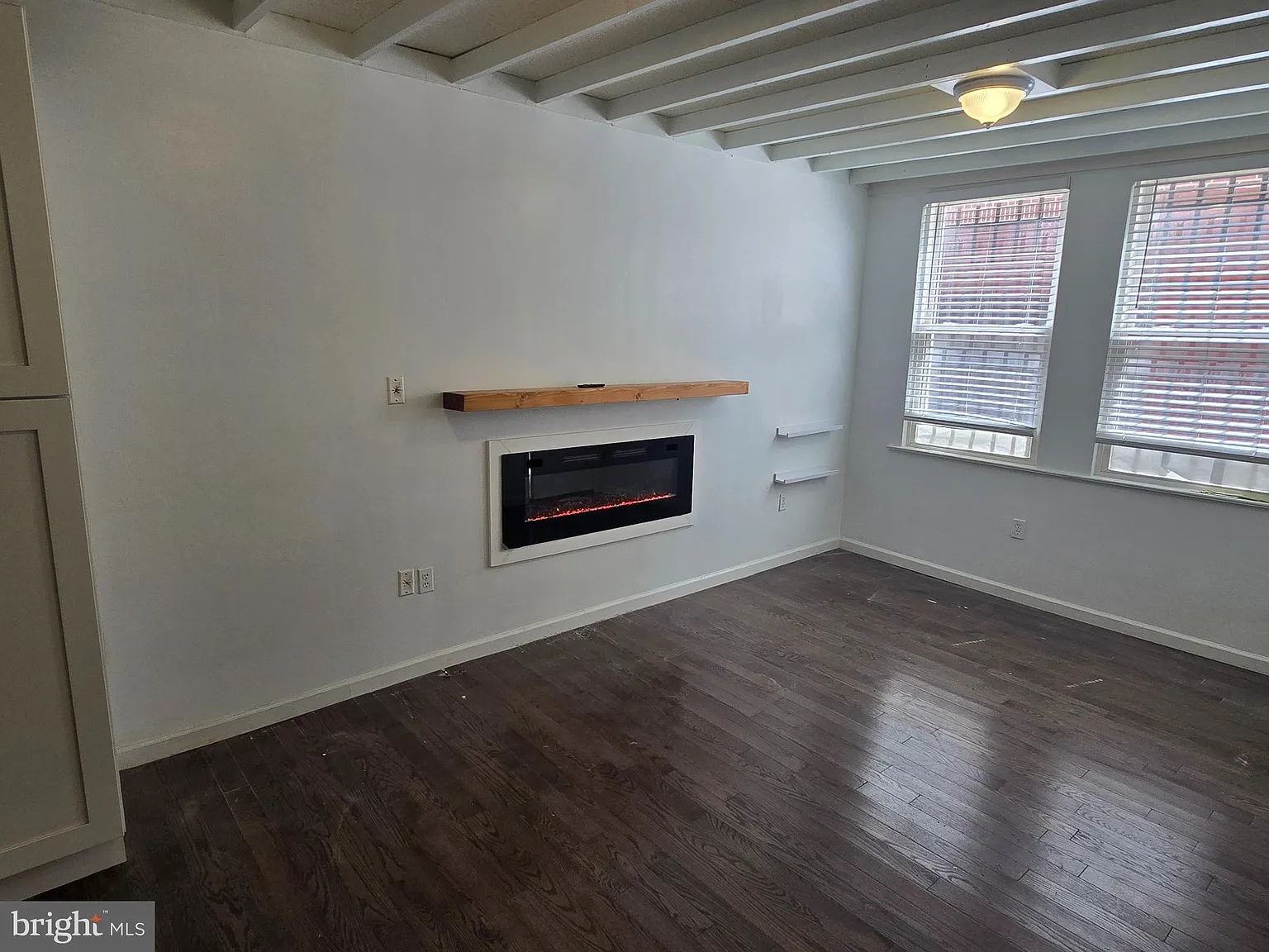 2 bed, 1680 sqft, $2,350 — Photo 2