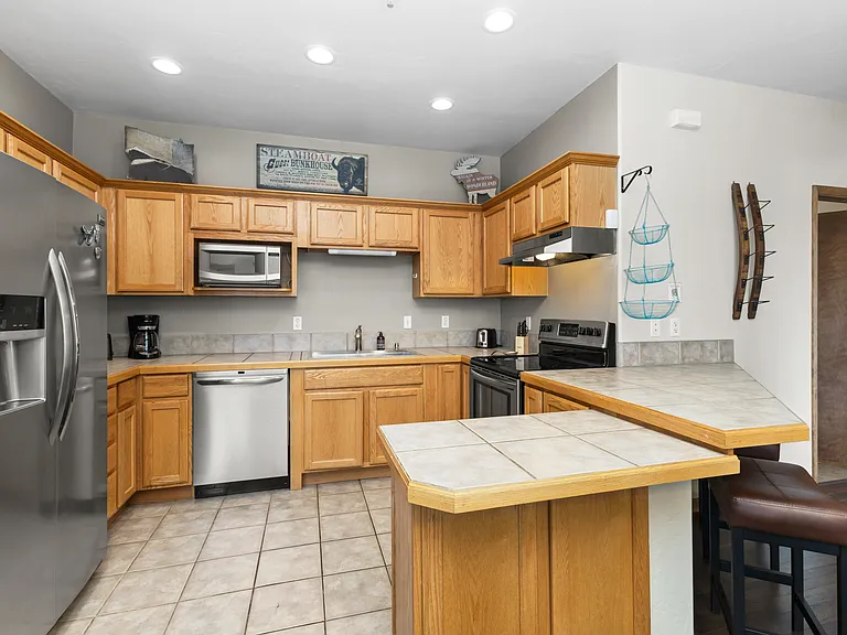 3365 Columbine Dr #403 — Photo 44