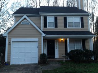 9011 Oren Thompson Rd, Charlotte, NC 28213