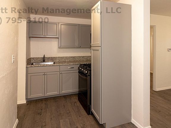 5th image of 3656 E Monte Vista Dr