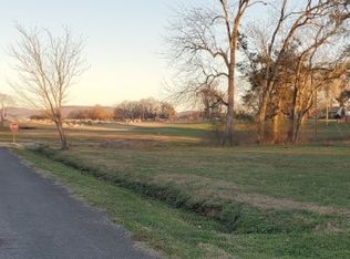 300 College St, Huntland, TN 37345