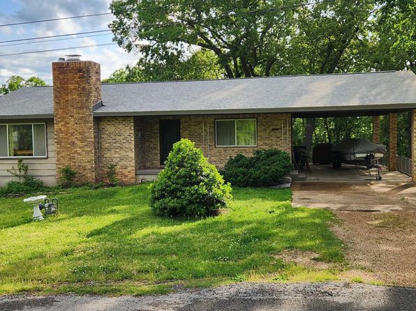 404 8th St, Cotter, AR 72626