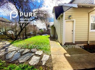 4004 NE Mallory Ave APT 1, Portland, OR 97212