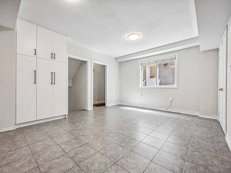 34 Gianmarco Way #BASEMENT — Photo 11