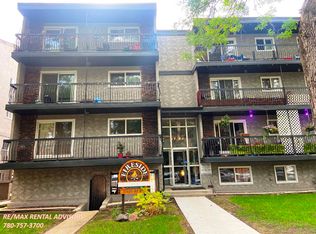 10420 93rd St NW #101, Edmonton, AB T5H 1X4