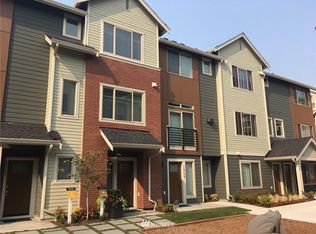 15711 NE 15th St UNIT 17, Bellevue, WA 98008