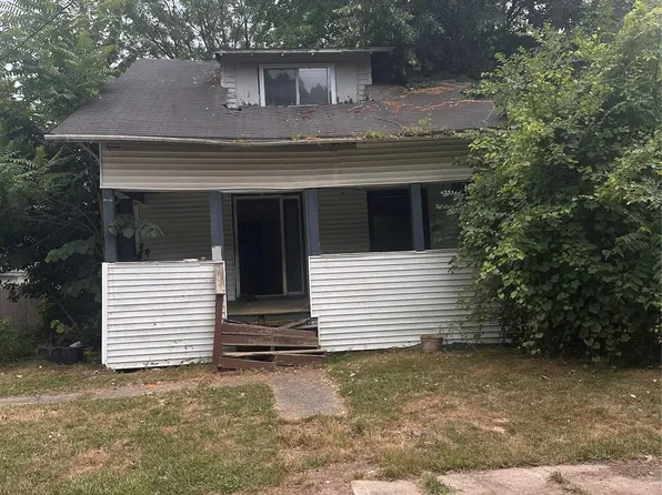 221 W Tobias St, Flint, MI 48503
