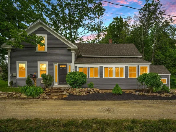 9 Grove Road, Lyndeborough, NH 03082