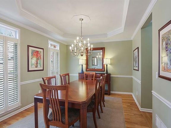 3rd image of 4114 Devon Wood Dr NE