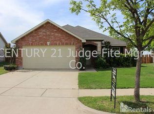 2912 Groveland Ct, Denton, TX 76210