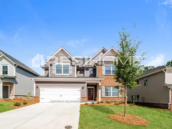 50 Rockaway Dr S, Dawsonville, GA 30534