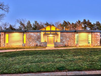 13024 Cedar Springs Rd, Oklahoma City, OK, 73120