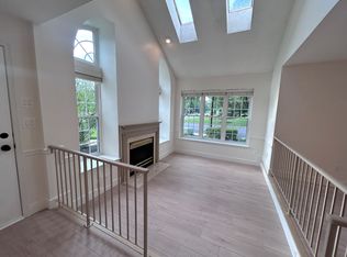 203A Saxony Dr, Mount Laurel, NJ 08054