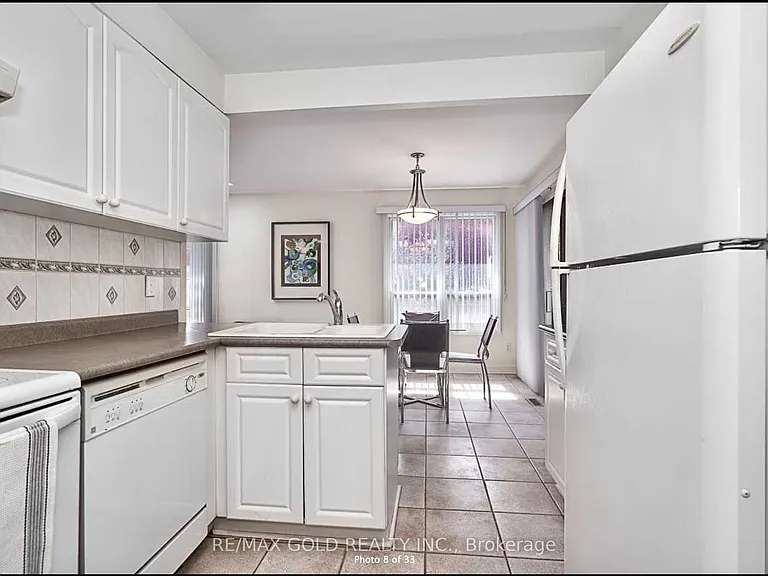 2586 Hammond Rd — Photo 11