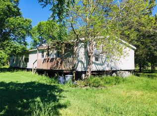 50 Pierce Rd, Huntsville, TX 77320