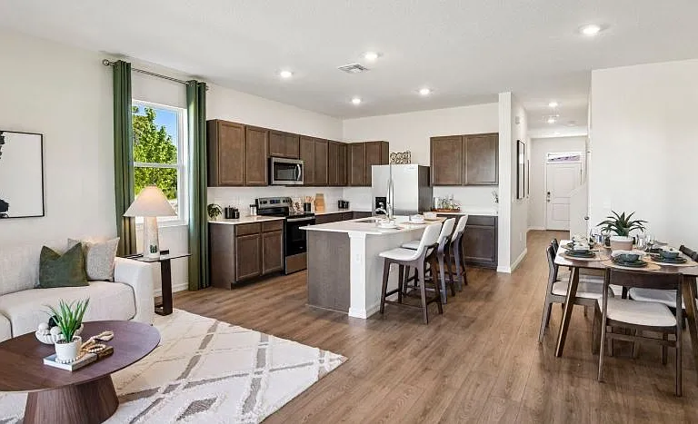 17230 Amber Aspen Way — Photo 1