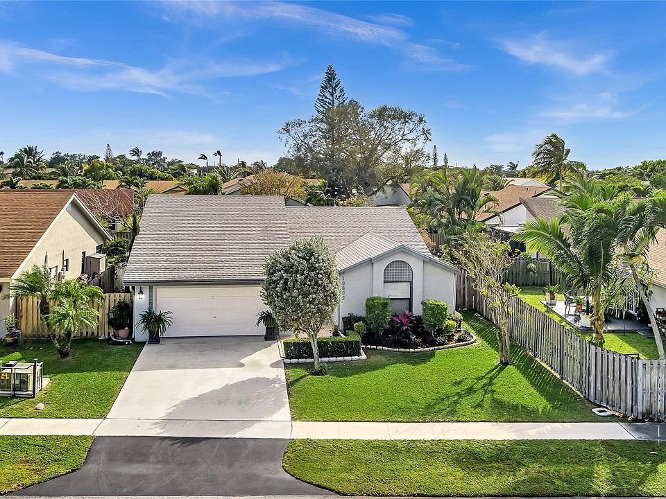 1st image of 10632 NW 32nd Court