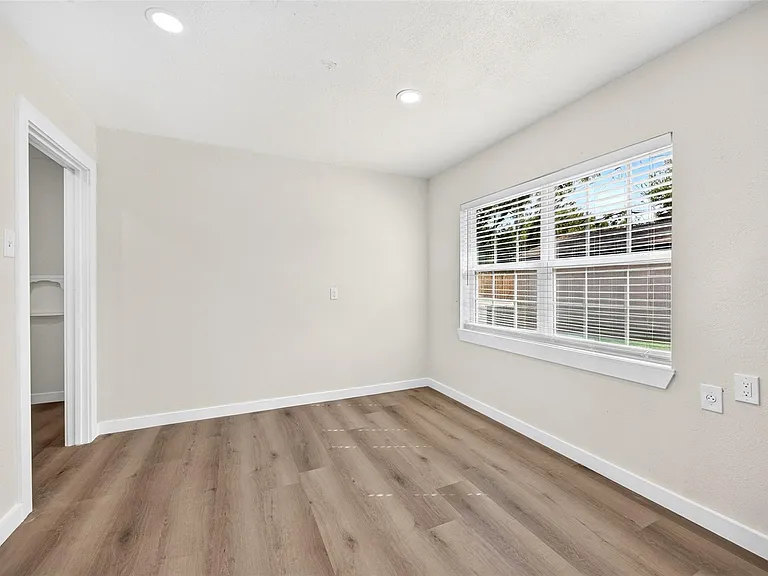 1202 Dogwood Dr — Photo 24