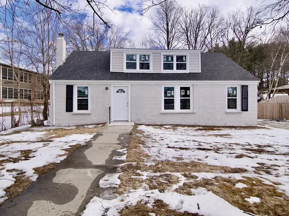 511 Parker St, Springfield, MA 01129