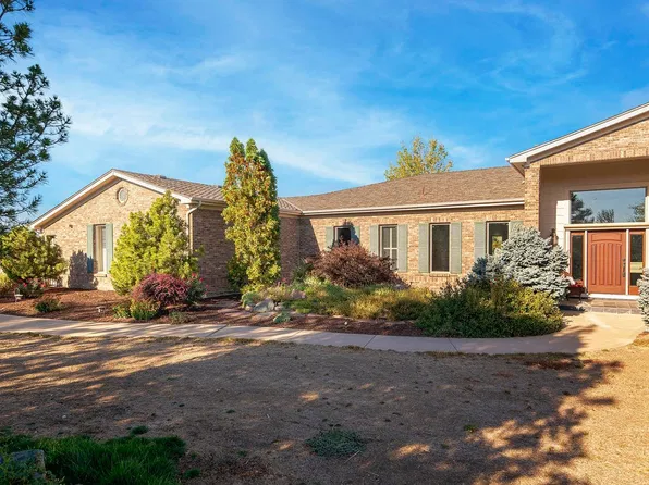 7483 Deerfield Rd, Longmont, CO 80503