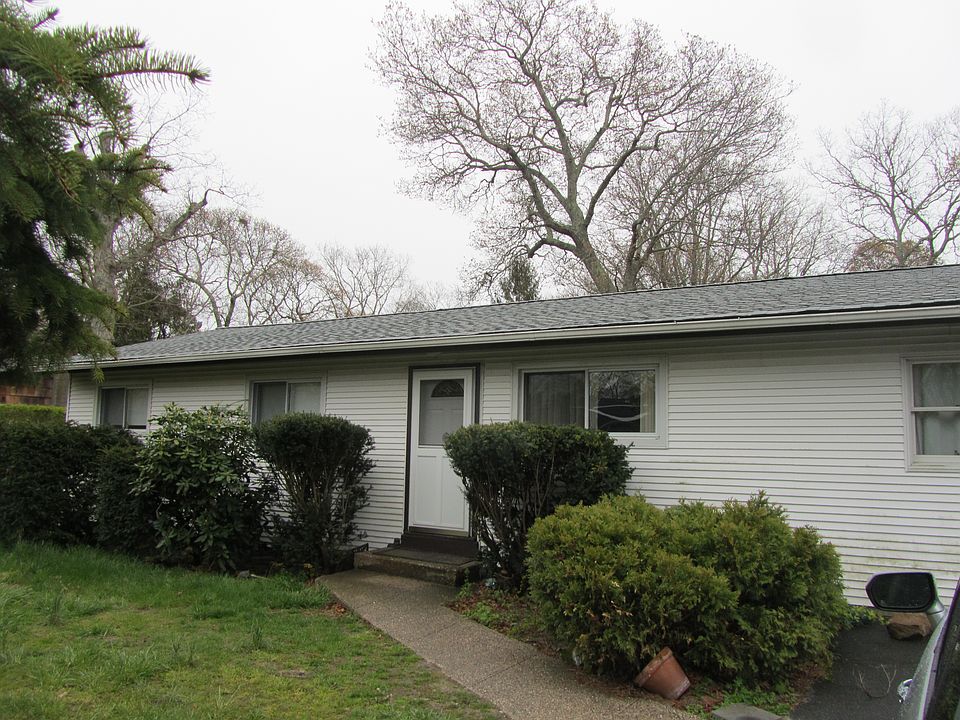 1st image of 86 Bay Ave E