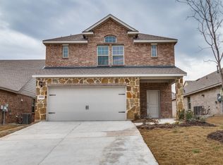 3905 Oak Creek Cir, Denison, TX 75020