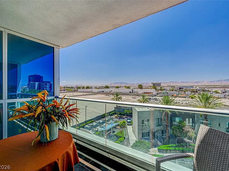 4575 Dean Martin Dr #506 — Photo 18