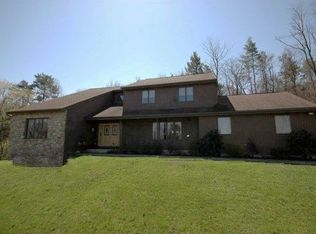 4830 Lehnenberg Rd, Kintnersville, PA 18930