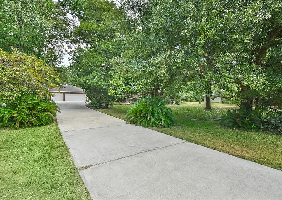 1911 Sendera Ranch Dr, Magnolia, TX 77354 MLS 71002759 Zillow