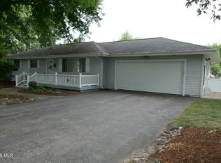 732 S Harefoote St, Holland, OH 43528