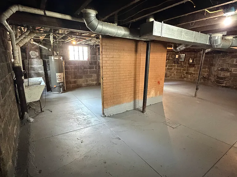 345 Crestline Ave — Photo 14