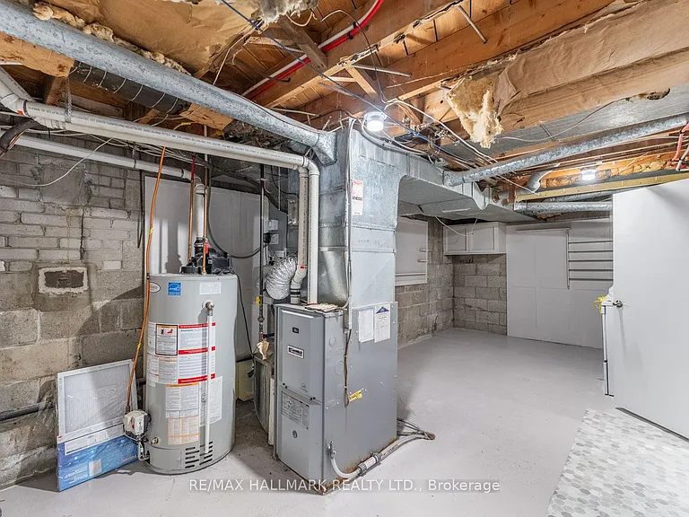 66 Ferncroft Dr — Photo 32